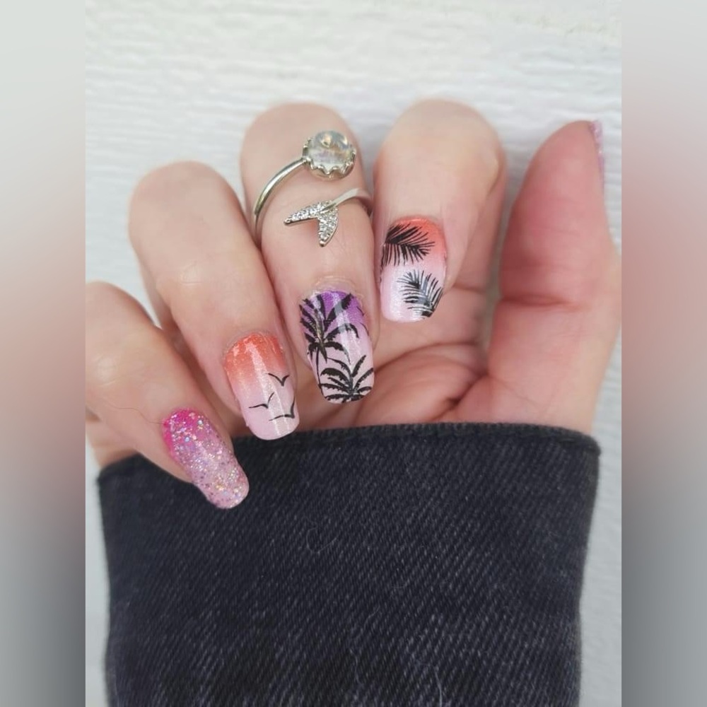 Bundle and Save - Color Street - Palm Down - clear overlay